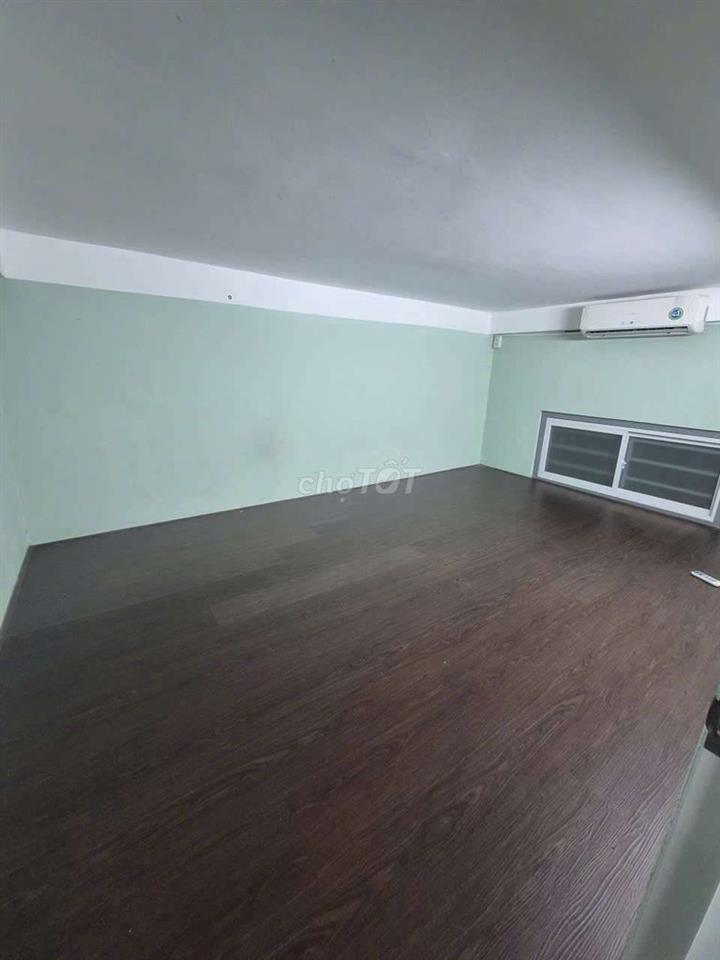 CHO THUE NHÀ 5 X 10M GÁC LỬNG 1PN SẴN MÁY LẠNH GẦN TRƯỜNG HỌC LÊ LAI 