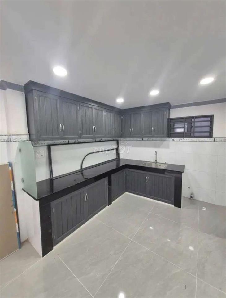 CHO THUÊ NHÀ 4 X 16M TRỆT LỬNG 2PN 2VS MỚI ĐẸP 100% GẦN CHỢ SƠN KỲ