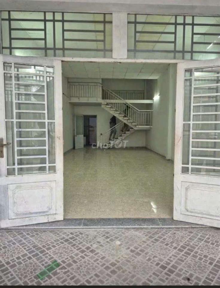 CHO THUÊ NHÀ 5 X 20M TRỆT LỬNG 2PN 2VS RỘNG SÁT LÊ TRỌNG TẤN