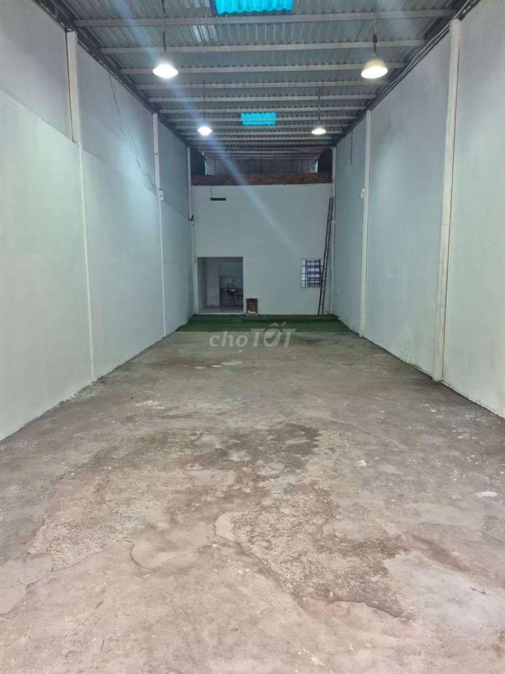 CHO THUÊ KHO 5 X 25M TRỐNG SUỐT GÁC LỬNG ĐƯỜNG CÔNG TÂY THẠNH 