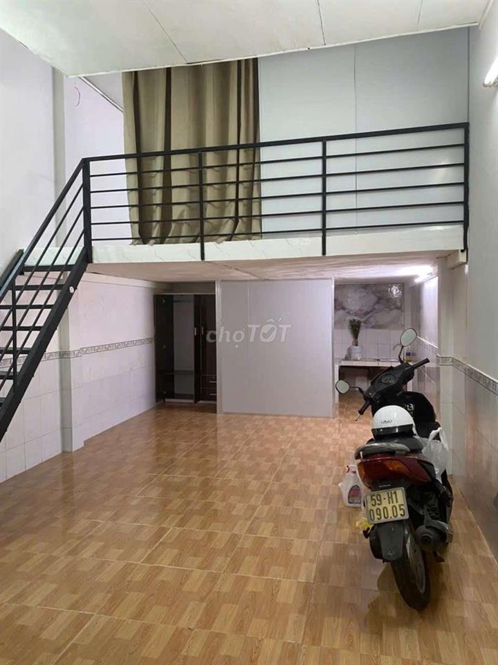 CHO THUÊ NHÀ 4 X 10M TRỆT LỬNG Y HÌNH GẦN TRƯỜNG HỌC LÊ LAI 