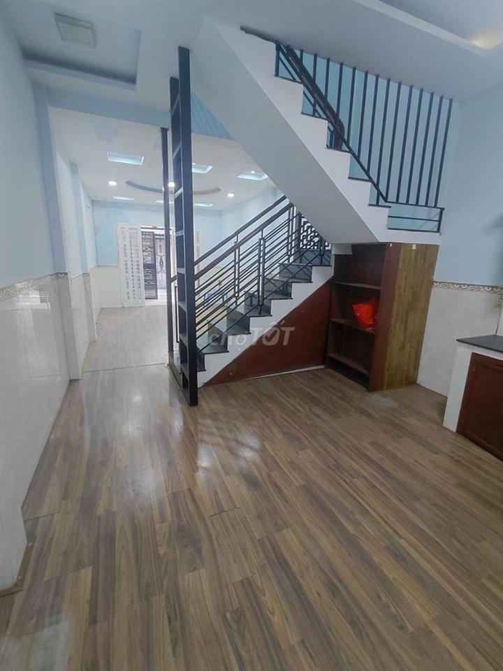 CHO THUÊ NHÀ 4 X 18M TRỆT LẦU 3PN, 2VC PHẠM NGỌC THẢO TÂY THẠNH 