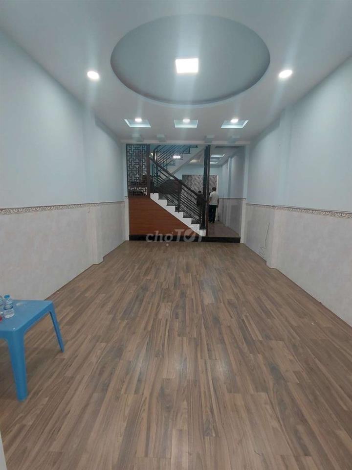 CHO THUÊ NHÀ 4 X 18M TRỆT LẦU 3PN, 2VC PHẠM NGỌC THẢO TÂY THẠNH 