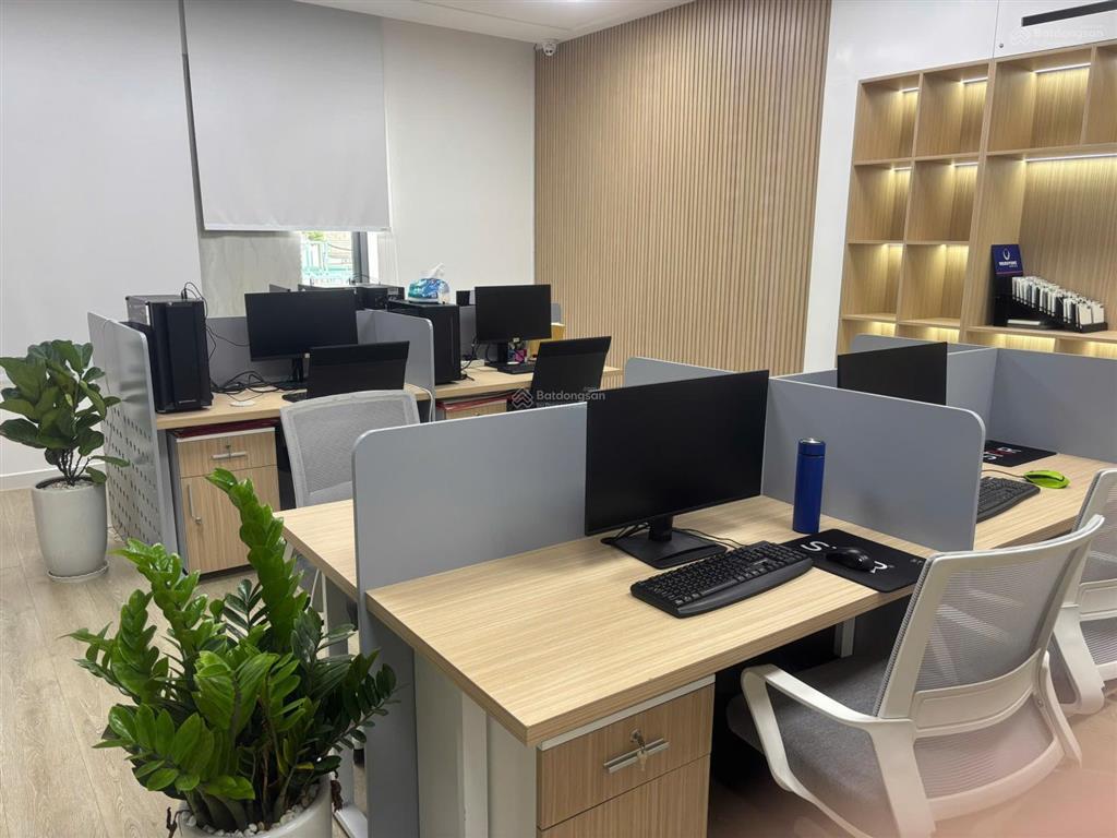 Ưu đãi chỉ 3,2 triệu/tháng  văn phòng trọn gói full nội thất tại tân bình