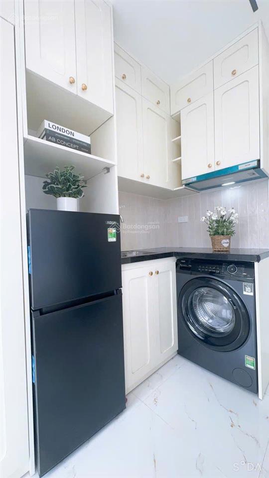 Bán nhà dòng tiền ccmn hoàng văn thái phân lô 7 tầng 23 căn hộ cao cấp ( ô tô full đồ )