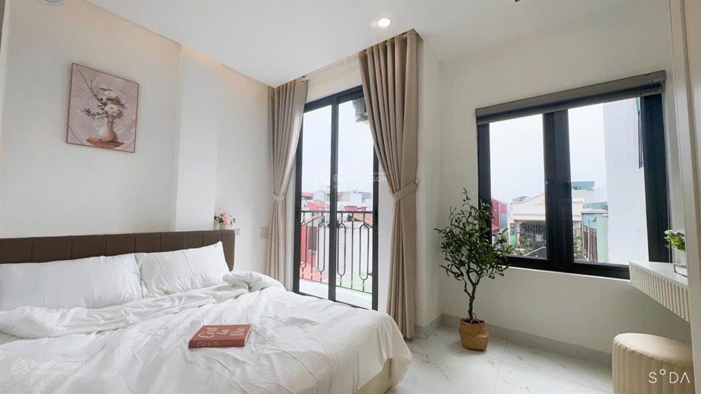 Bán nhà dòng tiền ccmn hoàng văn thái phân lô 7 tầng 23 căn hộ cao cấp ( ô tô full đồ )