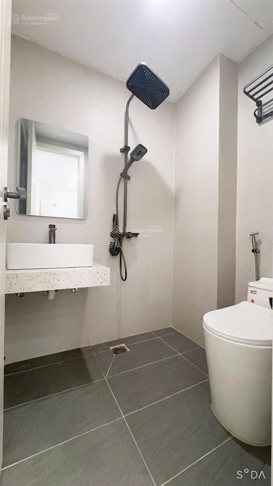 Bán nhà dòng tiền ccmn hoàng văn thái phân lô 7 tầng 23 căn hộ cao cấp ( ô tô full đồ )