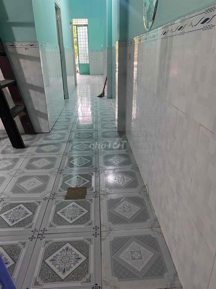 chủ về quê cần bán nhà Bình Dương