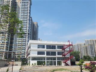 Cho thuê showroom / văn phòng /siêu thị quận 9