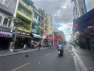 Nhà mặt tiền trệt 4 lầu khu bùi viện có thang máy 5pn lớn