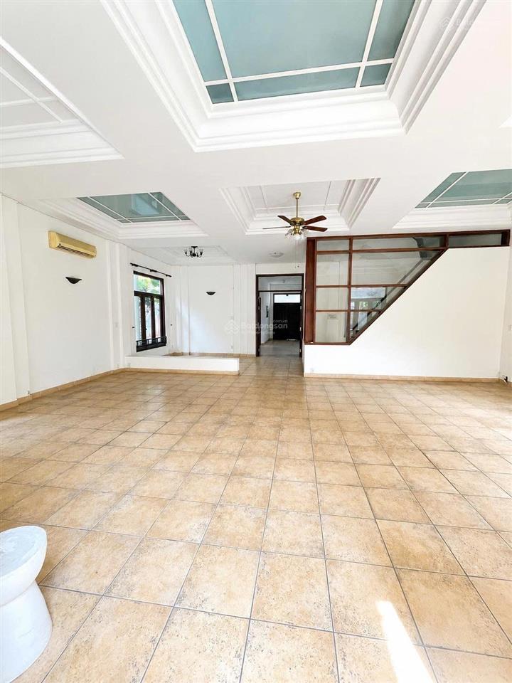 Cho thuê biệt thự thảo điền quận 2 1200m² sân vườn. kd nhà hàng, cafe