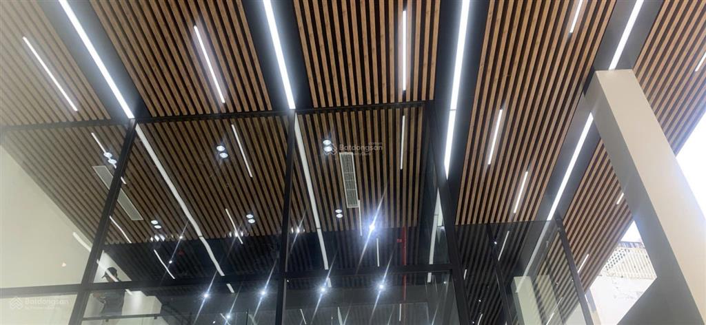 Tòa nhà quận bình thạnh giá tốt dtsd 1000m²