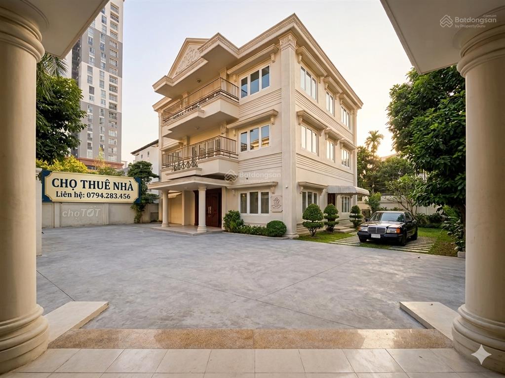 Biệt thự sân vườn phong cách châu âu quận bình thạnh dtsd 500m²