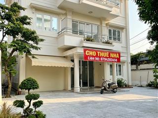 Biệt thự sân vườn phong cách châu âu quận bình thạnh dtsd 500m²