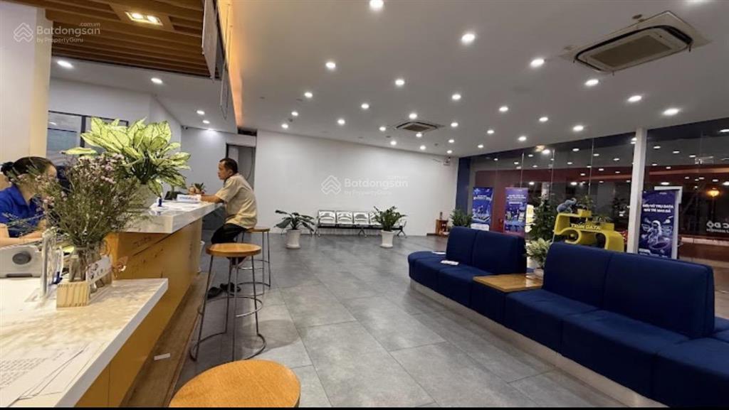 Mặt tiền 384 võ văn ngân, tp. thủ đức. khu vực đông đúc sầm uất, ngang 12m, dtsd 1900m²