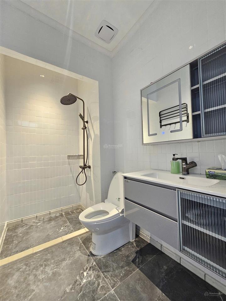 Cho thuê nhà mặt tiền phường tân định kd văn phòng, spa, phòng khám