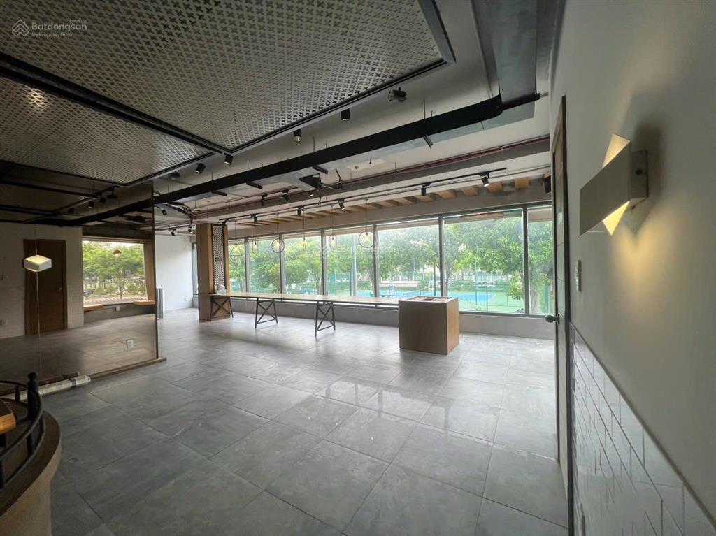 Căn shophouse góc 2mt masteri thảo điền, quận 2 metro saigon