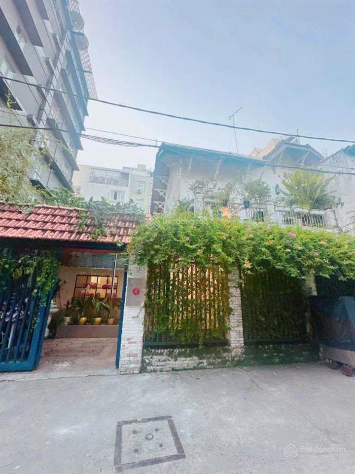 Biệt thự hai bà trưng, quận 1 vị trí đắc địa phù hợp spa, phòng khám showroom
