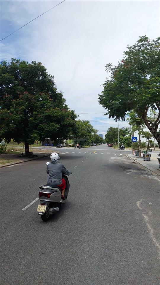 Đất hà tông huân 90m2 ngang 5m đường 7m5 khu biển thọ quang sơn trà đẹp rẻ