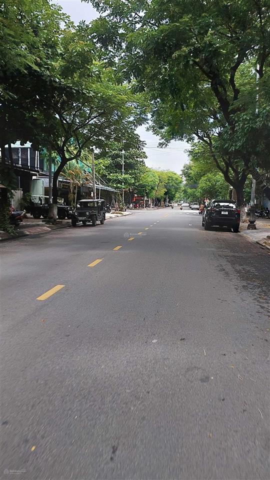 Đất có nhà hồ sĩ phấn 100m2 sát vân đồn đường 7m5 sơn trà rẻ đẹp