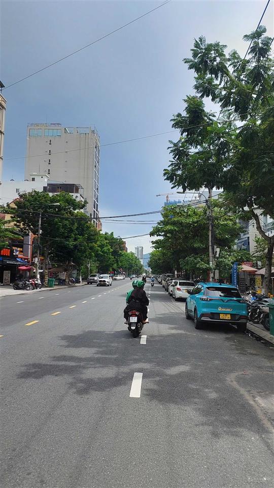 Đất trần đức thông 160m2, ngang 10m sát biển sơn trà đẹp rẻ