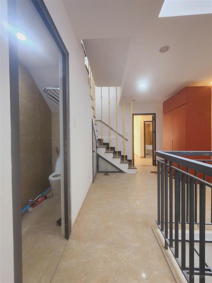 Nhà 3 tầng dương lâm 5pn 6wc mới 90% gần sông hàn đẹp rẻ