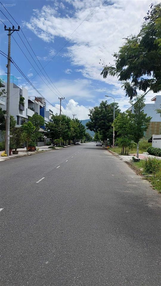 Đất thành vinh 3 dt 125m2, gần biển thọ quang, sơn trà đẹp rẻ