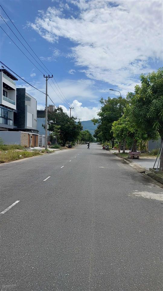 Đất thành vinh 3 dt 125m2, gần biển thọ quang, sơn trà đẹp rẻ