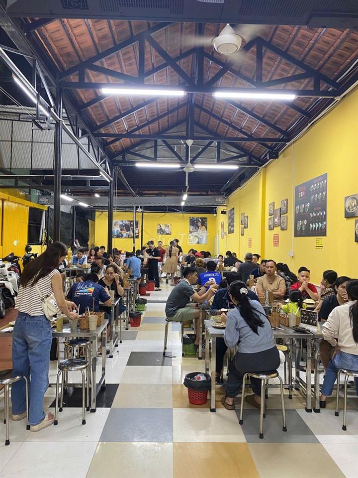 400m2 Mặt bằng cho thuê kinh doanh siêu tốt