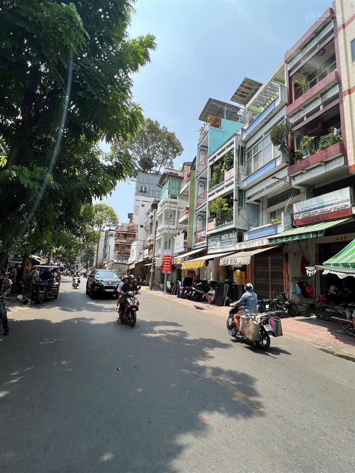 Bán nhà căn góc 2 mặt tiền 99 lý nam đế, p7, quận 11  3 x 11.6m, trệt lửng 2 lầu st giá chỉ 9.9 tỷ