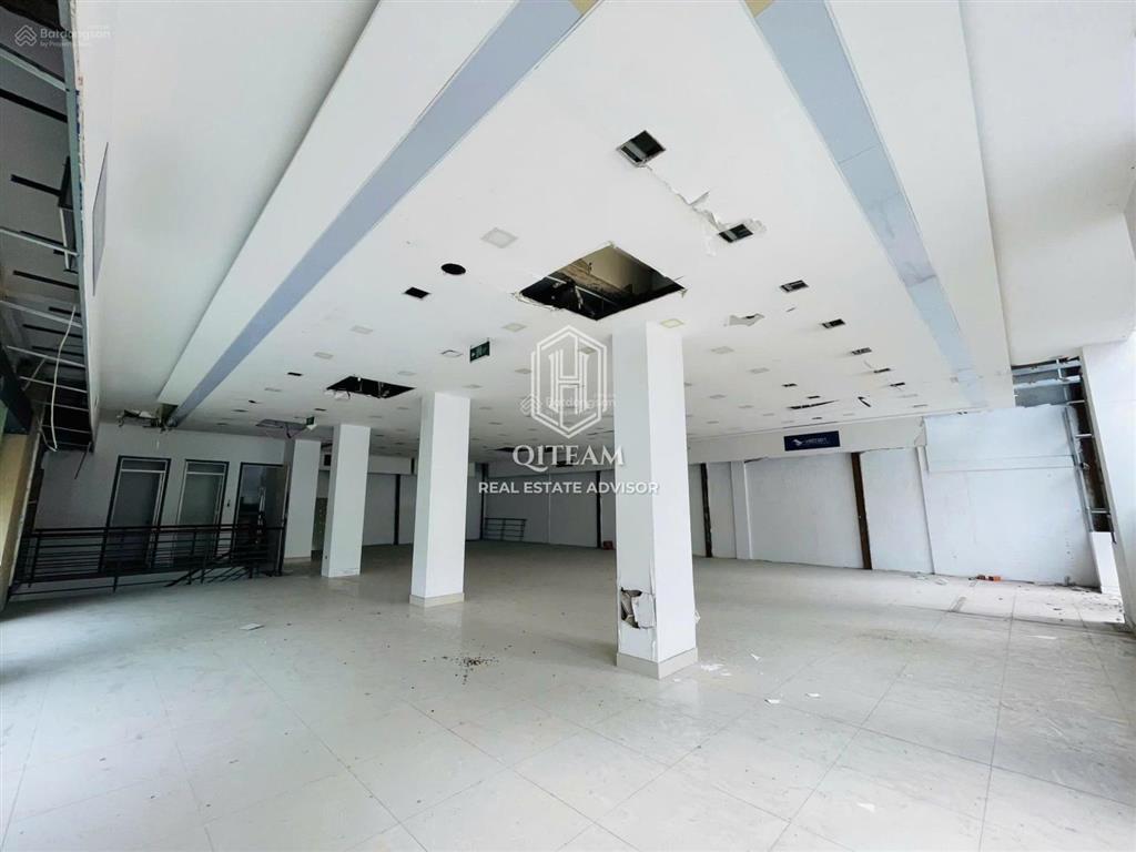 Mặt tiền siêu đẹp 223225227 đường nguyễn trãi quận 1 (13 x 18m) trệt + lầu ngay cạnh landcaster