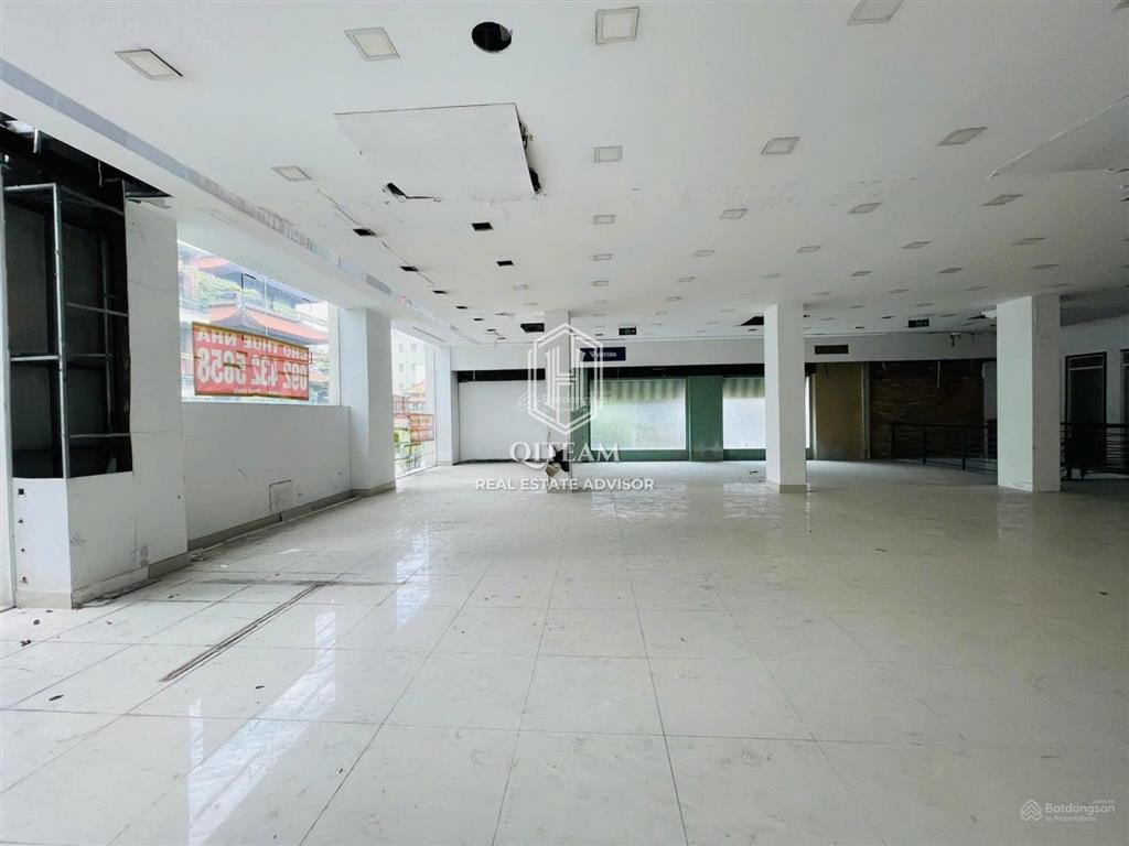 Mặt tiền siêu đẹp 223225227 đường nguyễn trãi quận 1 (13 x 18m) trệt + lầu ngay cạnh landcaster