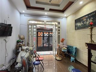 Bán nhà đường hồ bá kiện 3.9 x 8.2m. nở hậu 5.1m ( 33m2), 4 tầng + đầy đủ nội thất  giá 5.8 tỷ/tl