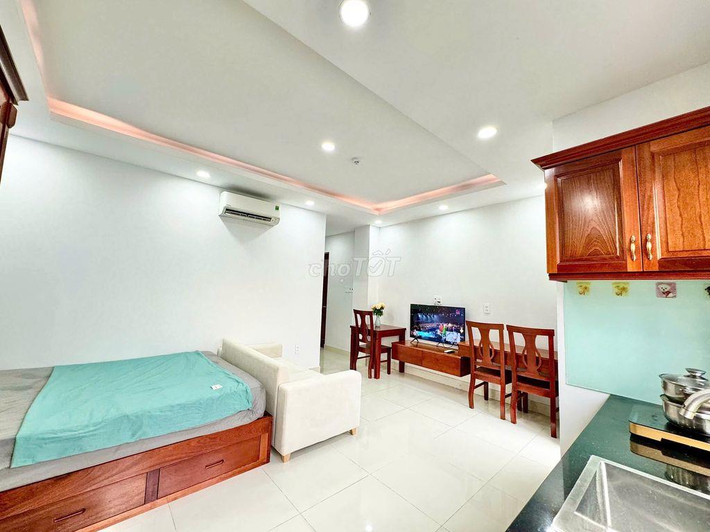 CĂN HỘ BAN CÔNG 35m2 FULL TIỆN NGHI LÊ VĂN SỸ QUẬN 3 
