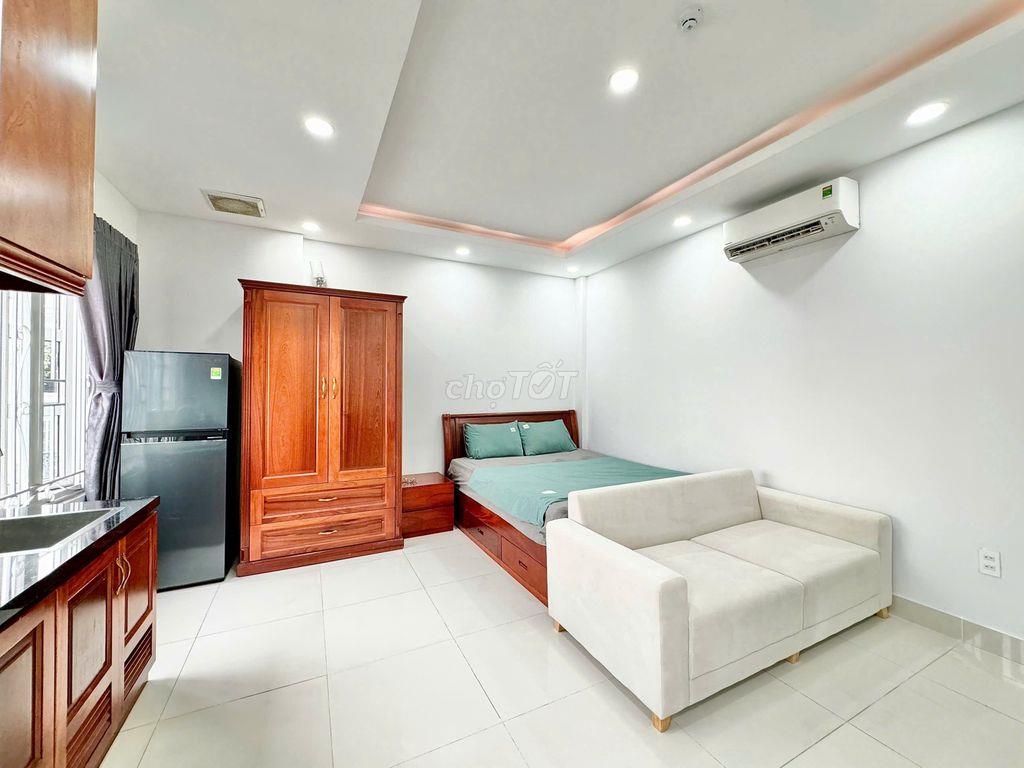 CĂN HỘ BAN CÔNG 35m2 FULL TIỆN NGHI LÊ VĂN SỸ QUẬN 3 