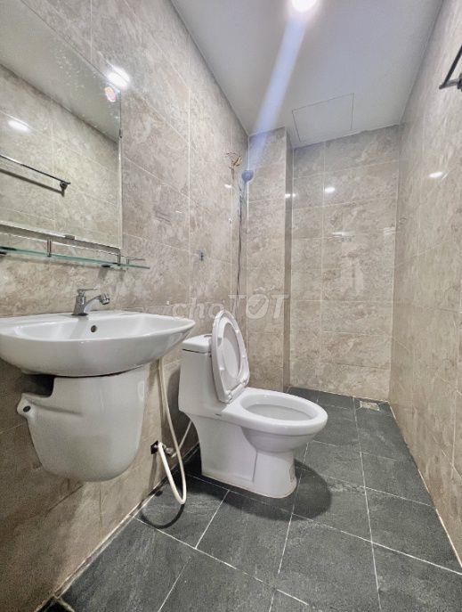 PHÒNG BAN CÔNG 30m2 FULL NỘI THẤT HUỲNH TẤN PHÁT GIAO HOÀNG QUỐC VIỆT