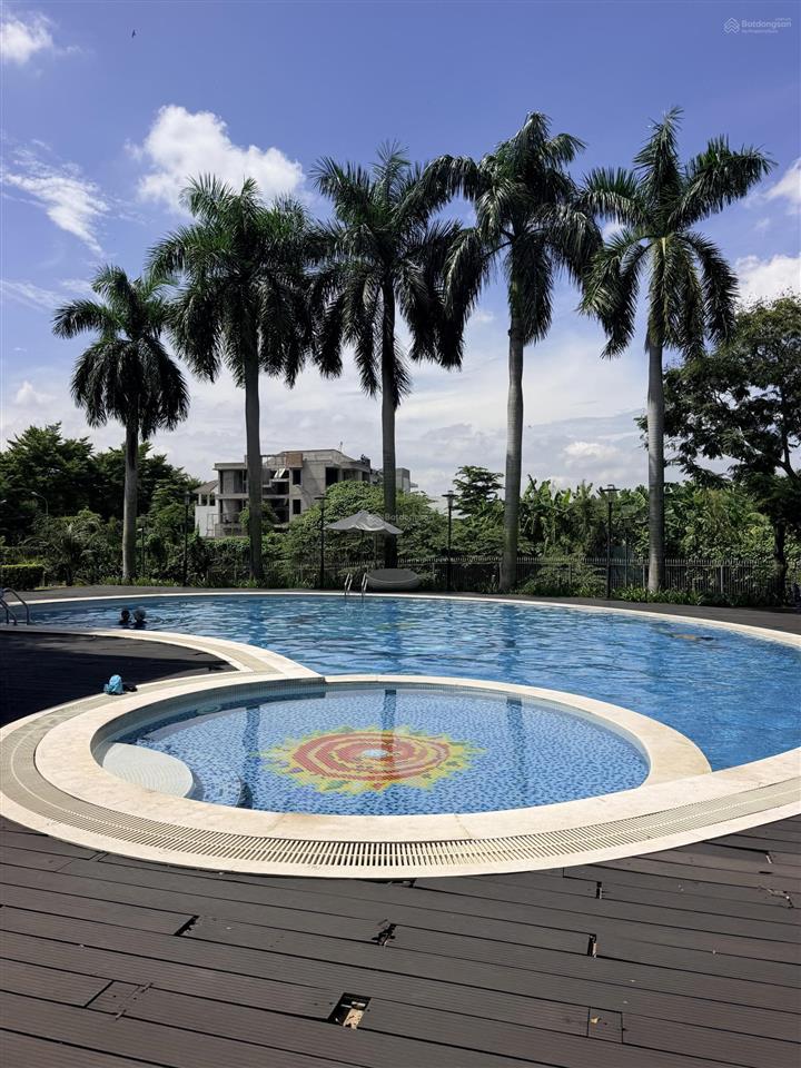 Biệt thự sân vườn đơn lập valora fuji (gần global city, quận 2 cũ). giá 26 tỷ.  0919 393 ***