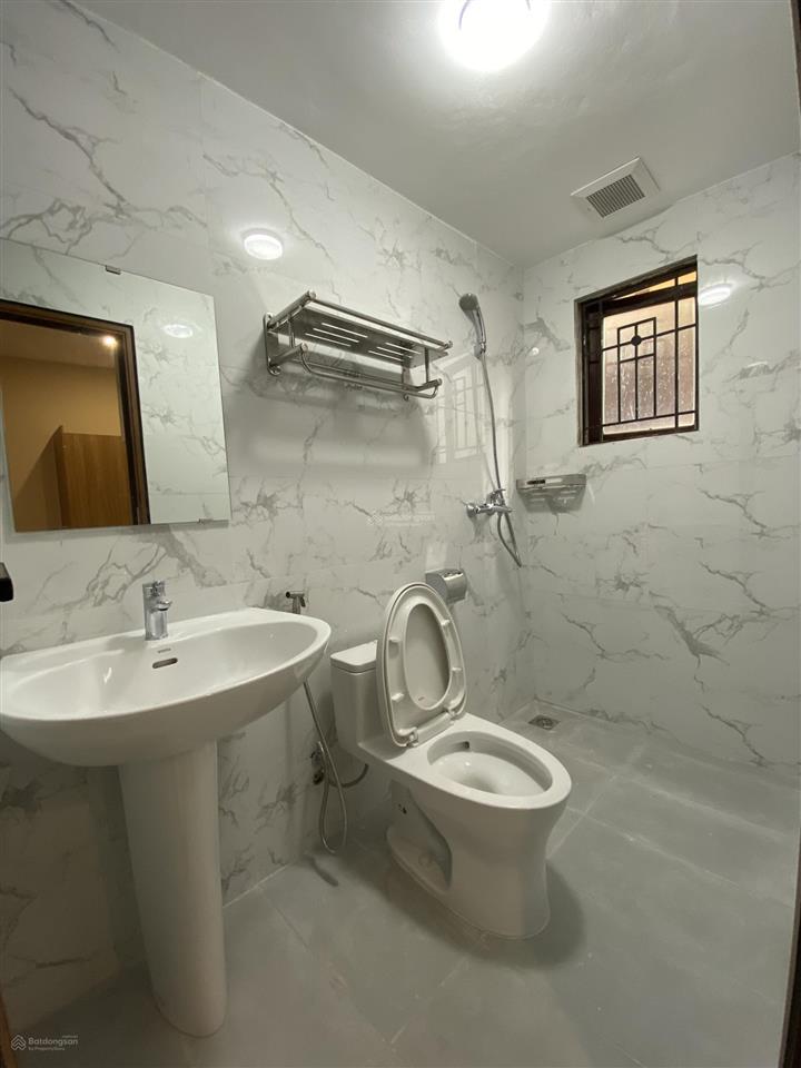 Chính chủ cho thuê ccmn cầu giấyxuân thủy gần học viện báo chí.  0833 811 ***
