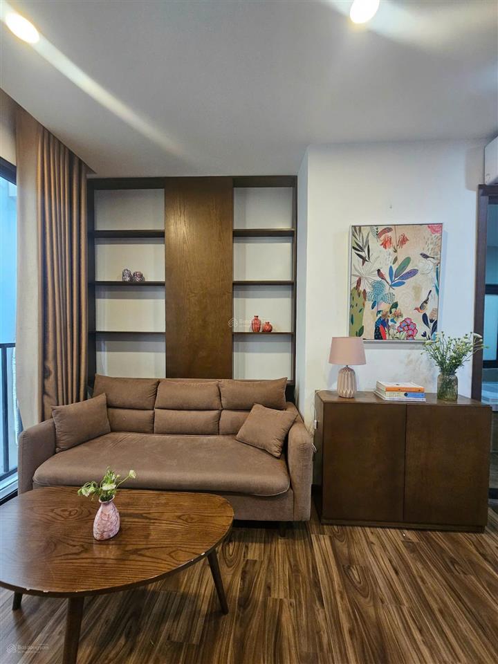 Cho thuê căn hộ 1n1k đào tấnlinh lang, diện tích 45m2, thoáng sáng, giá từ 10tr/th.  0833 811 ***