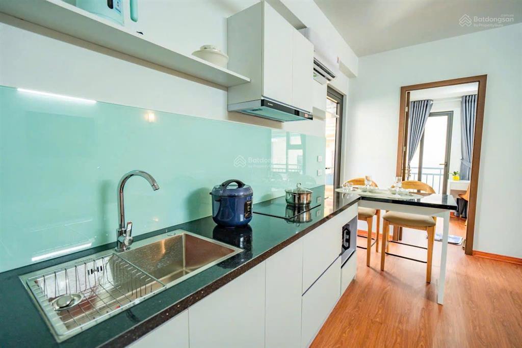 Cho thuê căn hộ 1pn dịch vọng hậu nội thất đẹp, thoáng sáng giá chỉ từ 10tr/tháng