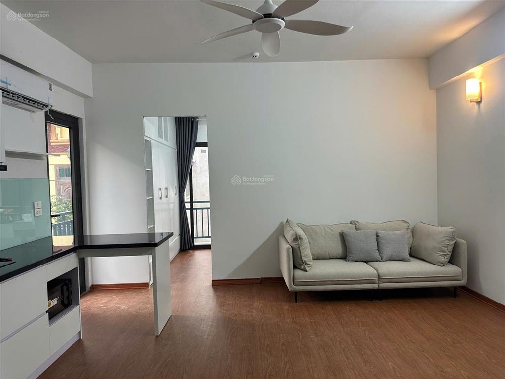 Cho thuê căn hộ 1pn dịch vọng hậu nội thất đẹp, thoáng sáng giá chỉ từ 10tr/tháng