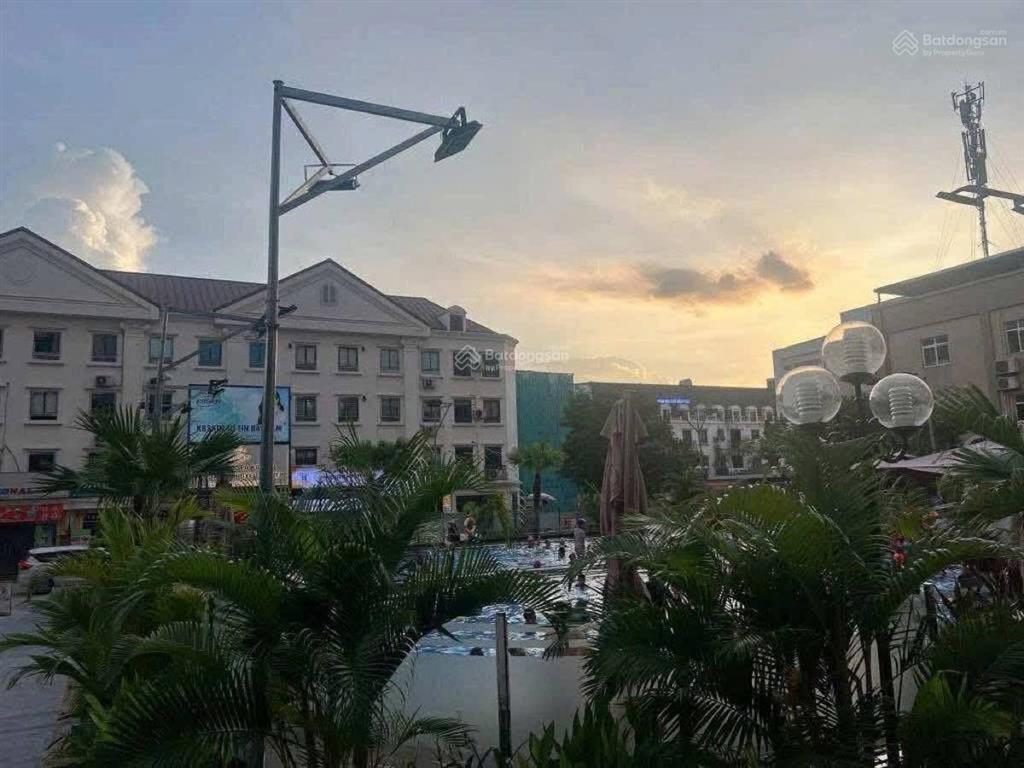 Bán gấp shophouse tại la casta văn phú, 4,65 tỷ, 49,1m2, 1pn, 1wc, mặt tiền 3,5m