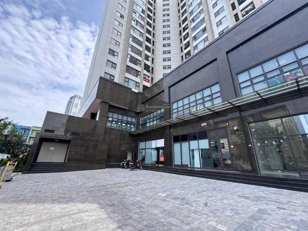 Bán gấp shophouse tại la casta văn phú, 4,65 tỷ, 49,1m2, 1pn, 1wc, mặt tiền 3,5m