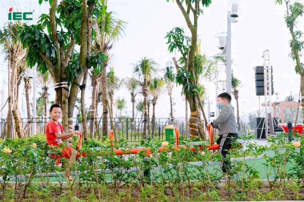 Có nhà  có đất  đóng thuế tncn  hộ khẩu ngoài tỉnh vẫn mua được nhà ở xã hội tại quy nhơn. 