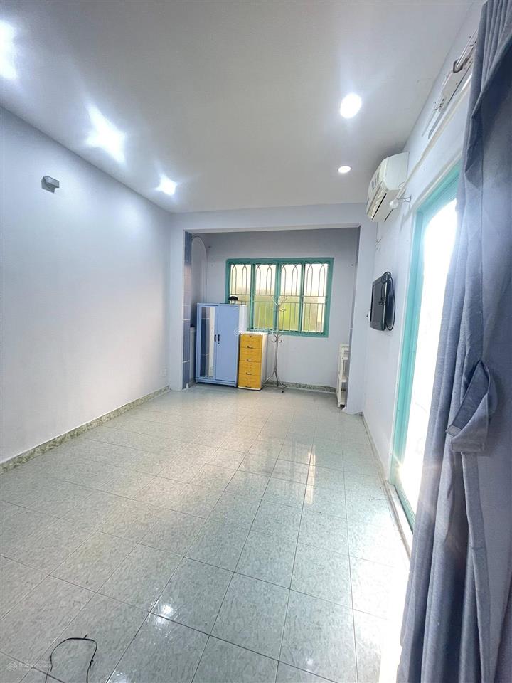 Chỉ 13 triệu cho thuê nhà 4 tầng võ văn kiệt  trần tuấn khải q5. đầy đủ nội thất