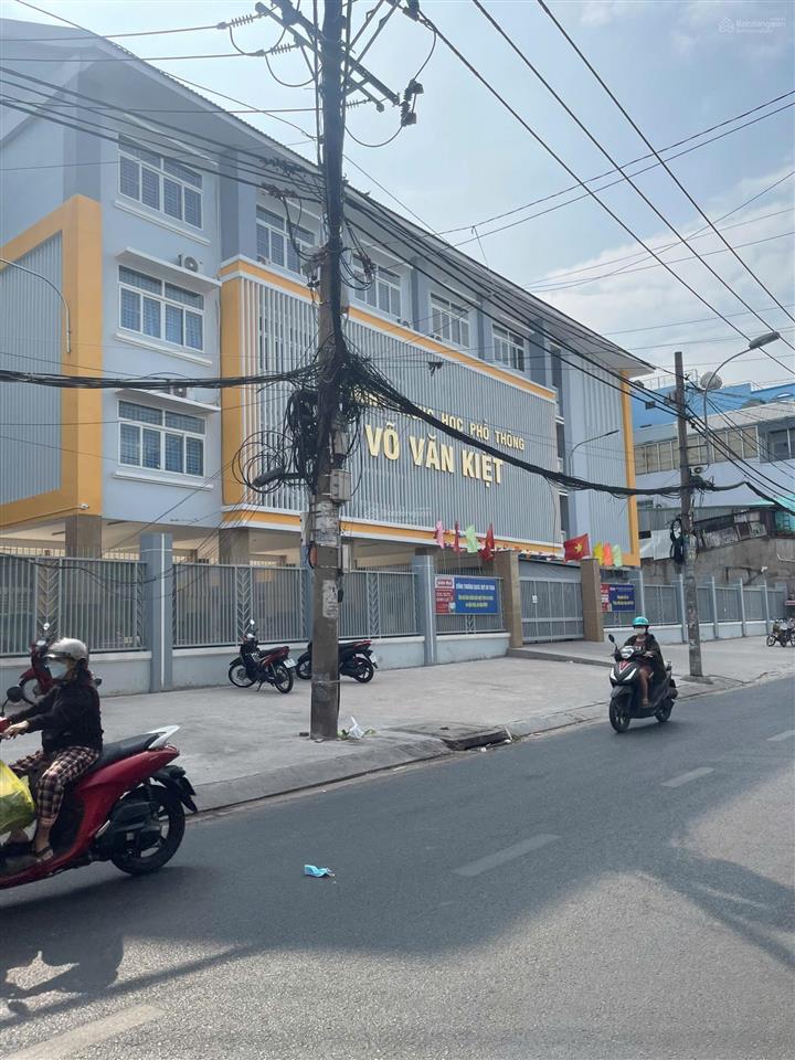5.1 x 34m (120m2 đất công nhận) bán nhà hxt 6m nguyễn chế nghĩa, p13, q8. trệt 2 lầu