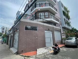 Cho thuê căn góc 2 mặt lê đại hành p11 q11 nhà 5 tầng