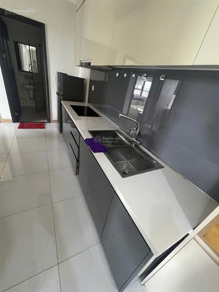 Cho thuê căn góc view sông a1 giá 9,5 triệu, 75m2, 2pn, 2wc, hàng hot bao đẹp.