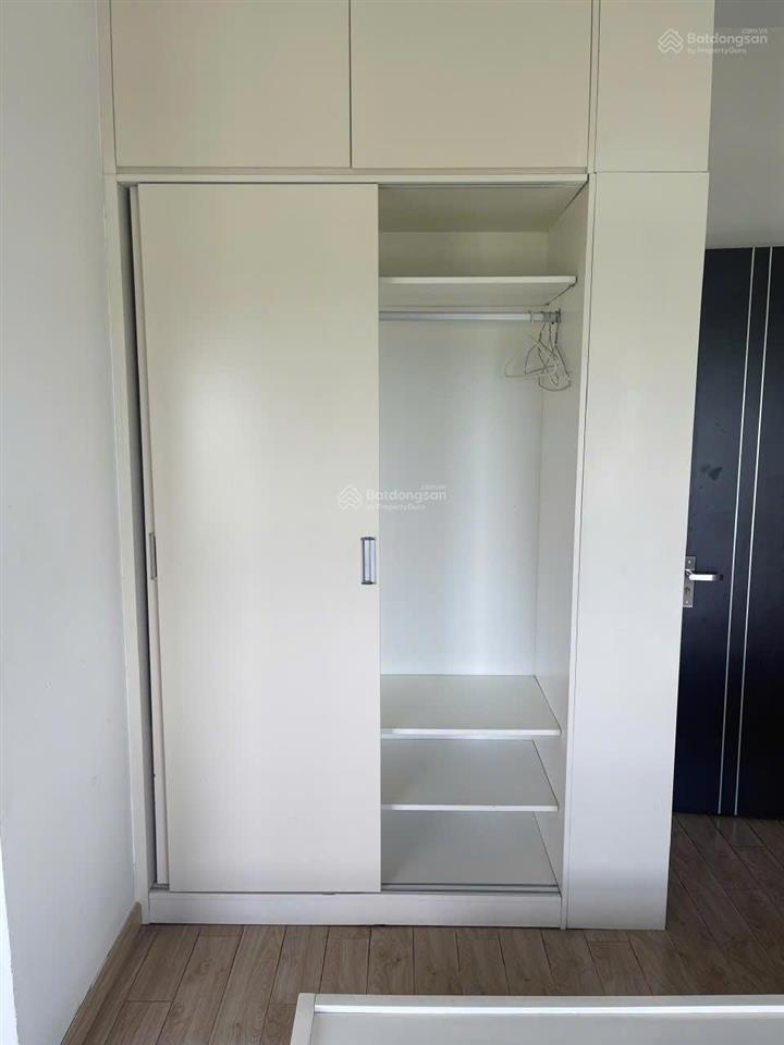 Cho thuê căn góc view sông a1 giá 9,5 triệu, 75m2, 2pn, 2wc, hàng hot bao đẹp.
