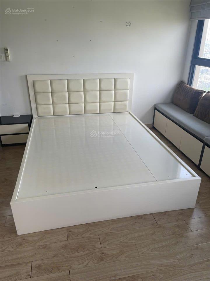 Cho thuê căn góc view sông a1 giá 9,5 triệu, 75m2, 2pn, 2wc, hàng hot bao đẹp.